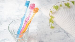 【歯ブラシの捨てかた】燃えるゴミでOK?分別・リサイクル・サステナビリティを考える