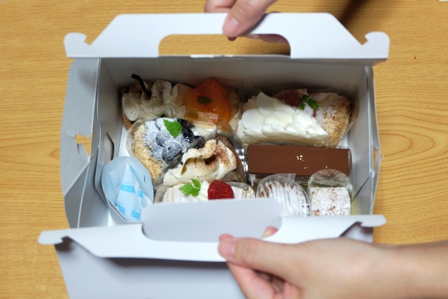 ケーキを買った時の保冷剤