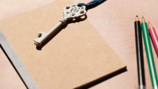 【秘密書類の捨てかた】実は個人でも使える「溶解処理」